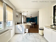 Appartement T3 dans résidence sécurisée avec terrasse, garage double, cave - CLERMONT FERRAND (63) - Secteur Saint Alyre
