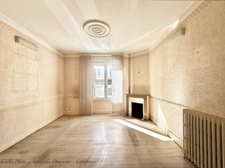 CHAMALIÈRES – MAISON DE FAMILLE EN PIERRE – 215 M² – 5 CHAMBRES – JARDINET – GARAGE