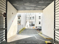 Appartement T3 dans résidence sécurisée avec terrasse, garage double, cave - CLERMONT FERRAND (63) - Secteur Saint Alyre