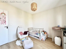 Appartement T3 dans résidence sécurisée avec terrasse, garage double, cave - CLERMONT FERRAND (63) - Secteur Saint Alyre