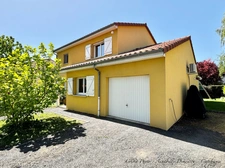 EXCLUSIVITÉ – CLERMONT-FERRAND - Maison P4 avec jardin , terrasses, garage et grenier