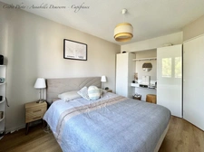 Appartement T3 dans résidence sécurisée avec terrasse, garage double, cave - CLERMONT FERRAND (63) - Secteur Saint Alyre