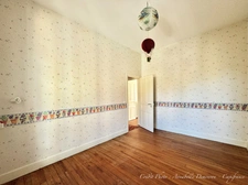 CHAMALIÈRES – MAISON DE FAMILLE EN PIERRE – 215 M² – 5 CHAMBRES – JARDINET – GARAGE