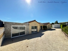 GRANDE MAISON DE PLAIN-PIED - BEAUREGARD-VENDON – 4/5 CHAMBRES – TERRAIN 1 449 m² – VUE PUY DE DÔME