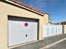 EXCLUSIVITÉ – Maison 5 pièces rénovée avec 4 chambres, terrasse en travertin, double garage et nombreux stationnements à Gerzat