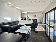 Villa contemporaine d'architecte à vendre 7 pièces CHATELGUYON (63)