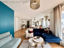 Appartement T3 dans résidence sécurisée avec terrasse, garage double, cave - CLERMONT FERRAND (63) - Secteur Saint Alyre