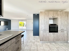 GRANDE MAISON DE PLAIN-PIED - BEAUREGARD-VENDON – 4/5 CHAMBRES – TERRAIN 1 449 m² – VUE PUY DE DÔME