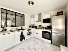 Appartement T3 dans résidence sécurisée avec terrasse, garage double, cave - CLERMONT FERRAND (63) - Secteur Saint Alyre