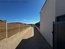 GRANDE MAISON DE PLAIN-PIED - BEAUREGARD-VENDON – 4/5 CHAMBRES – TERRAIN 1 449 m² – VUE PUY DE DÔME