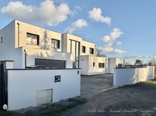 Villa contemporaine d'architecte à vendre 7 pièces CHATELGUYON (63)