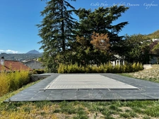 CLERMONT-FERRAND - Les Côtes – Maison d’architecte d’environ 300 m² avec dépendance – Terrain de 1894 m² – Piscine 