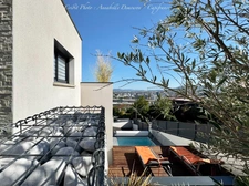 Villa d'Architecte contemporaine récente - 6 pièces/4 chambres - CLERMONT-FERRAND CHANTURGUE - Vue Panoramique - Piscine