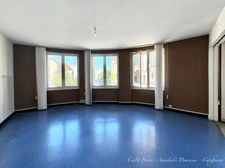APPARTEMENT T5 A RENOVER – CLERMONT-FERRAND - LES SALINS - TRES BEAU POTENTIEL 
