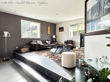 VEYRE-MONTON, Villa P6 avec très grand garage, piscine sécurisée et chauffée sur terrain de 1 509,00 m²