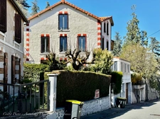 CHATELGUYON (63) - Appartement 4 pièces rénové, balcon filant et terrasse privative