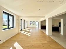 Maison de notable P8 entièrement rénovée avec grand jardin à ENNEZAT : la maison Bleue