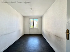 APPARTEMENT T5 A RENOVER – CLERMONT-FERRAND - LES SALINS - TRES BEAU POTENTIEL 