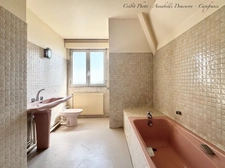 ROYAT - Grande maison familiale à rénover avec vue panoramique, terrain rare, piscine