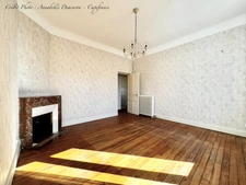 CHAMALIÈRES – MAISON DE FAMILLE EN PIERRE – 215 M² – 5 CHAMBRES – JARDINET – GARAGE
