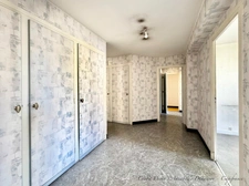APPARTEMENT T5 A RENOVER – CLERMONT-FERRAND - LES SALINS - TRES BEAU POTENTIEL 