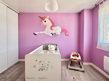 EXCLUSIVITÉ – Maison 5 pièces rénovée avec 4 chambres, terrasse en travertin, double garage et nombreux stationnements à Gerzat