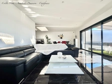 Villa contemporaine d'architecte à vendre 7 pièces CHATELGUYON (63)