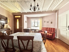 BLANZAT VILLAGE – MAISON DE VILLE EN PIERRE – 2 CHAMBRES – COUR – GARAGE – CAVE – DOUBLE VITRAGE