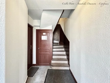 CHATELGUYON (63) - Appartement 4 pièces rénové, balcon filant et terrasse privative