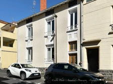 CHAMALIÈRES – MAISON DE FAMILLE EN PIERRE – 215 M² – 5 CHAMBRES – JARDINET – GARAGE