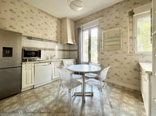 CHAMALIÈRES – MAISON DE FAMILLE EN PIERRE – 215 M² – 5 CHAMBRES – JARDINET – GARAGE