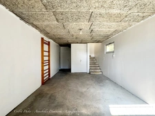CLERMONT-FERRAND - Les Côtes – Maison d’architecte d’environ 300 m² avec dépendance – Terrain de 1894 m² – Piscine 