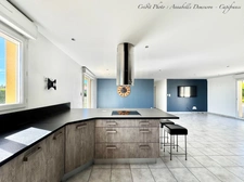GRANDE MAISON DE PLAIN-PIED - BEAUREGARD-VENDON – 4/5 CHAMBRES – TERRAIN 1 449 m² – VUE PUY DE DÔME