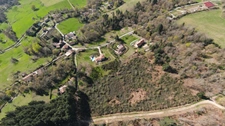 Villa d'architecte P7 à THIERS (CHOPINE) avec vaste terrain, garage double et piscine chauffée.
