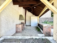 ROYAT - Grande maison familiale à rénover avec vue panoramique, terrain rare, piscine