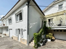 CÉBAZAT HYPERCENTRE – MAISON DE CARACTÈRE + T2 INDÉPENDANT – 183 m² HABITABLES ENV. – DÉPENDANCES – EXTÉRIEURS
