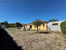 GRANDE MAISON DE PLAIN-PIED - BEAUREGARD-VENDON – 4/5 CHAMBRES – TERRAIN 1 449 m² – VUE PUY DE DÔME
