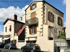 CLERMONT-FERRAND/MONTFERRAND – ENSEMBLE IMMOBILIER DE 2 MAISONS – 175 M² – 4 CHAMBRES – COUR PRIVÉE – GARAGE – STATIONNEMENTS