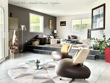 VEYRE-MONTON, Villa P6 avec très grand garage, piscine sécurisée et chauffée sur terrain de 1 509,00 m²