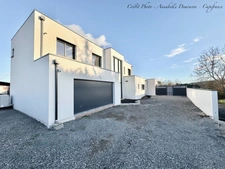 Villa contemporaine d'architecte à vendre 7 pièces CHATELGUYON (63)