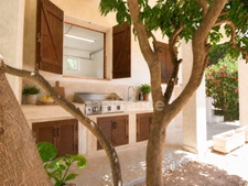 CANET-EN-ROUSSILLON – Villa 215 m² – 5 chambres – 2 espaces de vie – Jardin – Terrasses – Garage
