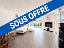 Maison à vendre 4 pièces MONTARNAUD (34) 3 Chambres, Plain-pied, piscine, garage et stationnement
