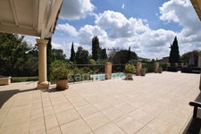 Propriété au calme - 5 chambres - T3 attenant - garage XXL - piscine - à MARMANDE (47)