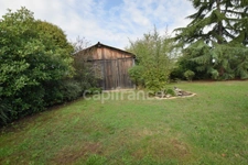 4-bedroom house with swimming pool, garage, and drying room in MARMANDE (47)