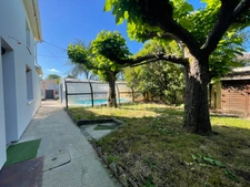 Maison de charme  – 166 m² – 2 chambres – combles aménageables - Piscine - Emplacement idéal à Marmande