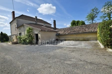 Maison de 223m2 - 3 chambres - piscine - dépendances à BEAUPUY (47)
