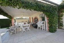 Luxury family villa - 4 bedrooms - swimming pool - pool house - double garage in MARMANDE (47)