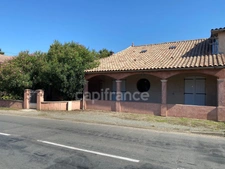 Maison en pierre de 155m2 - 4 chambres - à BIRAC SUR TREC (47)