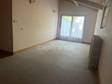 Maison de charme  – 166 m² – 2 chambres – combles aménageables - Piscine - Emplacement idéal à Marmande