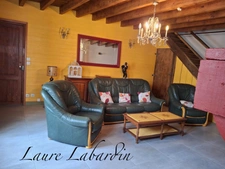 Domaine à vendre, une maison, des chambres d'hôtes et 2 appartements sur plus d'un hectare à SAINTE BAZEILLE (47)